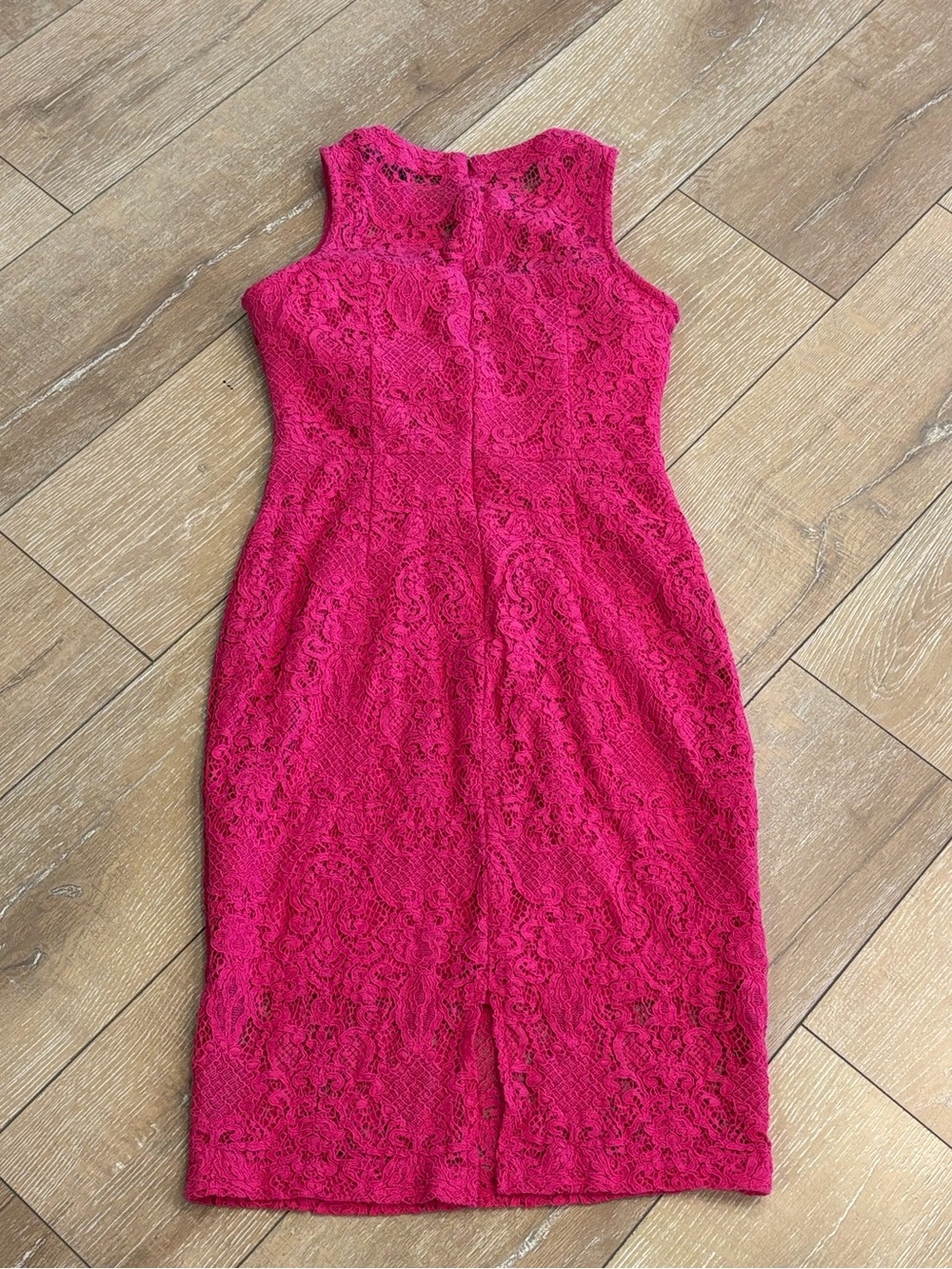 Guess Hot Pink Lace keyhole Bodycon Midi Dress Size 6 Cocktail - Picture 9 of 9
